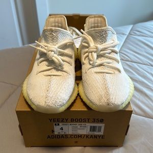 Size 4 - Yeezy Boost 350 V2 Cream White / Triple White